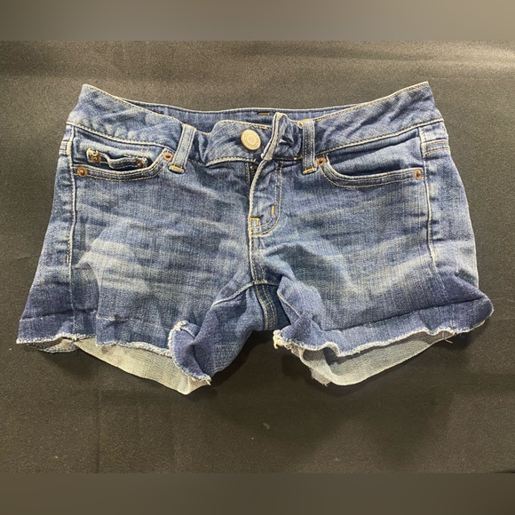 American Eagle Jean shorts - Picture 1 of 3